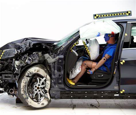 The sliding mechanism is no concern if it's just a panel that i mount and operate by other means. 2019 BMW X5