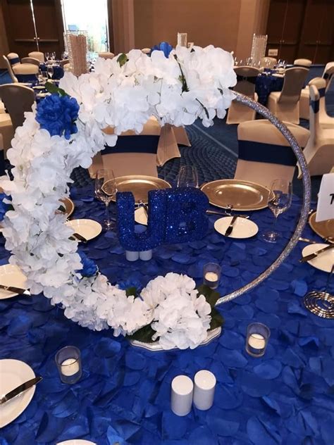 Pin by Shronda Thrower on Hula Hoop Centerpieces & Ideas | Table