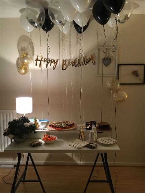 These are in wide range that fits into all husbands choices. Simple birthday decoration ideas for husband at home in ...