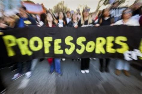 Greves Prosseguem E Dos Professores Não Desistem Rádio Vizela