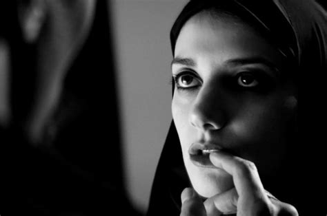 Trustmovies Ana Lily Amirpours Amer Iranian Vampire Film Noir A Girl Walks Home Alone At Night