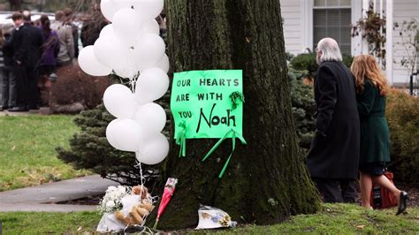 Sandy Hook Conspiracy Theorist Loses To Father Of 6 Year Old Victim Over Hoax The New York Times