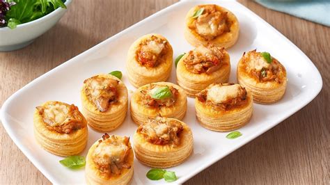 Creamy Tuna And Tomato Vol Au Vents Recipe Unilever Food Solutions