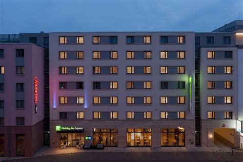 Within the medieval city walls, holiday inn® nürnberg city centre hotel is a short walk to historic sights, shops and bars. Holiday Inn Express Nurnberg Hauptbahnhof - Darren Agius ...
