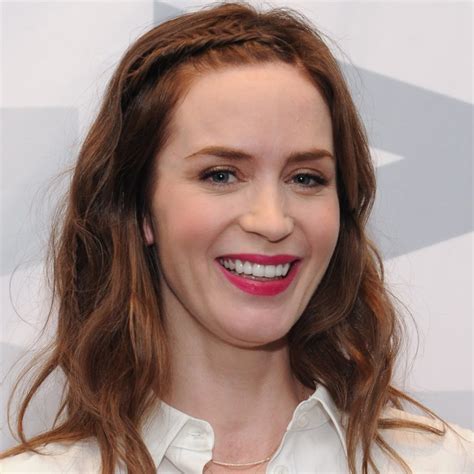 Welcome to emily blunt network , an online fan resource dedicated to the talented, charismatic and beautiful british actress. Emily Blunt Hot New Full HD Images, Wallpapers & Photos