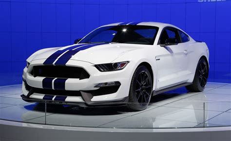2016 Ford Mustang Shelby Gt350 Photos And Info News