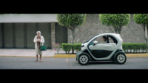 Check spelling or type a new query. Spot Renault TWIZY - YouTube