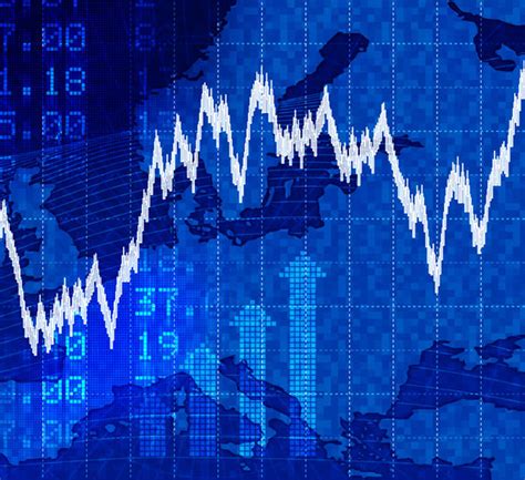 In 2011, the exchange rate traded between £0.85 and £0.90. Pound to euro exchange rate: Best currency deal for your ...