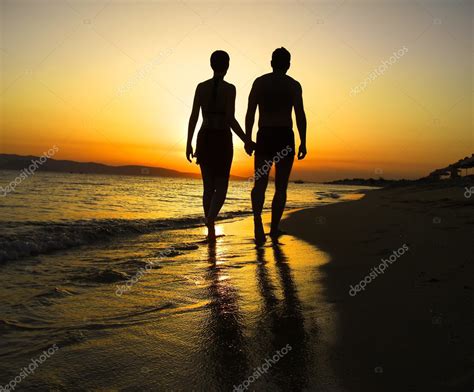 Passeggiata Romantica Sulla Spiaggia Foto Stock Foto Immagini