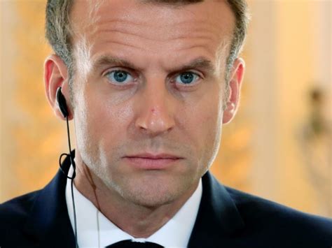 Emmanuel macron, french banker and politician who was elected president of france in 2017. Macron, c'est le racket fiscal et la précarité des ...