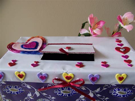 Make a wall. for this cut a cardboard rectangle length. Have you decorated your Valentine Box? - MothersGurukul.com