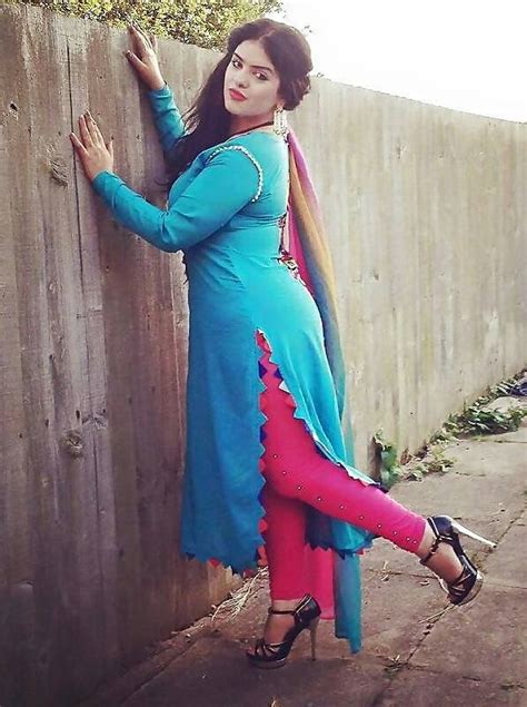 Contact desi & actress gand on messenger. Pakistani Girl Gand Pic Download - Pakistani Desi Girls Photos 2020