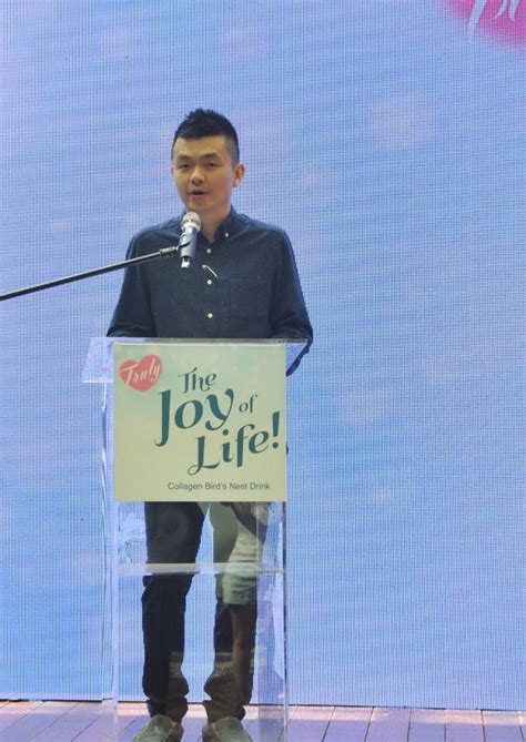 Find bird's nest, the joy of life collagen drink, pu yao jing tonic, essence of chicken, essence of fish, pi pa gao cough syrup, bai foong wan, food supplements, dried herbs, marine delicacies, herbal soup, remedies, pills, tea and more in ecolite® product list. FOOD Malaysia