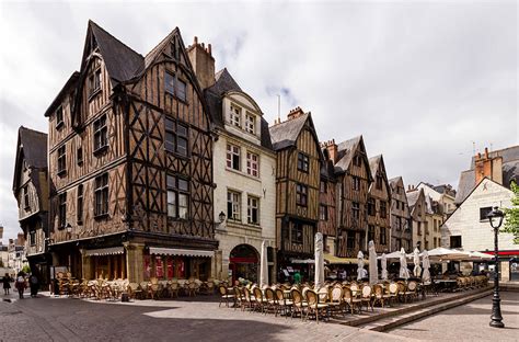 Tours France A Gateway To The Loire Valley And More