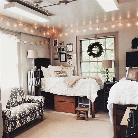 Where To Shop To For Your Dream Dorm Dorm Room Inspiration Dorm Room