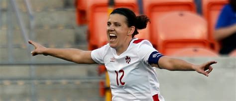 How much is her net worth as of 2020? Canada's Christine Sinclair is international soccer's all ...