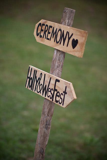 Wooden Arrow Sign For Wedding Want To Do This But Incorporate