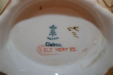 The lovers of chocolate in germany swear of taste variety fundamentally the cocoa is in every chocolate. Rare German Chocolate Pot Set with Creamer / Sugar ~ Old ...