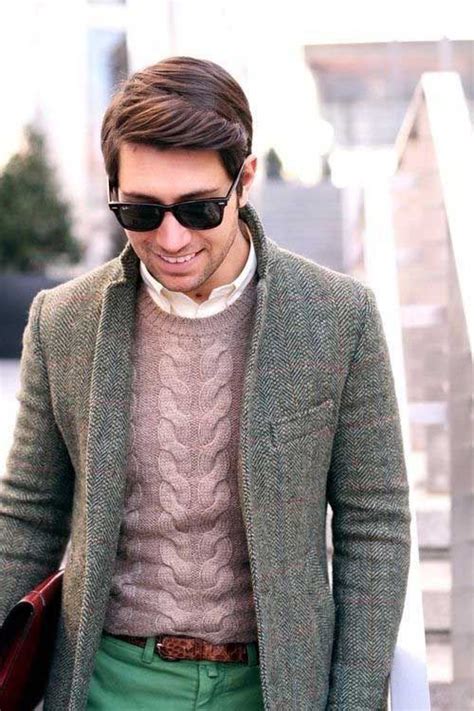 Men Side Parted Hairstyle With Sweaters Sweater Outfits For Men 17