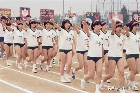 Japanese Girls Tight Fitting Sportswear Has A Lot Of History So You