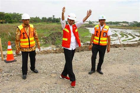 Dec 14, 2017·1 min read. Ulama Muda Deklarasikan Dukungan Bagi Jokowi di Pilpres ...
