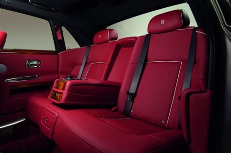 Check spelling or type a new query. Bepoke department makes a special Rolls-Royce Ghost for ...