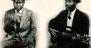 Blind Boy Fuller & Sonny Terry - You Got To Have Your Dollar (1940)