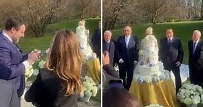 «Togliete quel coltello al presidente», tutti i video del matrimonio simbolico di Berlusconi con...