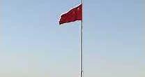 今早天安门广场国旗升起后举行下半旗仪式 向新冠肺炎疫情牺牲烈士和逝世同胞深切哀悼！