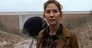‘Fear the Walking Dead’ Goes Full ‘Grey’s Anatomy’ in This Exclusive Clip