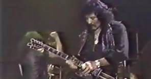 Black Sabbath - Zero The Hero (Video)(Full Song Version)(1983)
