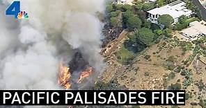 Pacific Palisades Fire Threatens Homes | NBCLA