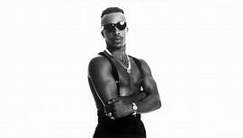 MC Hammer Biography: Life and Career of the Rapper
