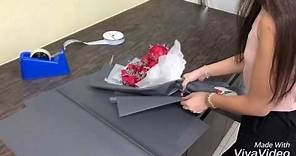 How to Wrap a Rose Hand Bouquet || Flower Wrapping Ideas || 玫瑰花束包装 || 花藝教學