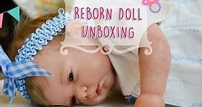 Unboxing della la nostra prima bambola reborn - our first baby girl reborn doll Unboxing Video