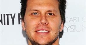 Hayes MacArthur | Actor, Producer, Writer