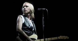Tom Petty & The Heartbreakers 💘 ~Angel Dream (No. 2) ~ She's The One (HQ Audio)