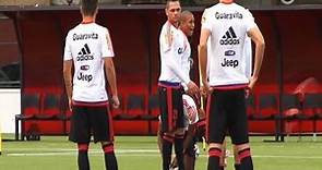 Torcida do Flamengo 'manda' Pará para o rival e cobra um camisa 10