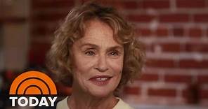 Supermodel Lauren Hutton Opens Up About Her ‘Unconventional’ Beauty | TODAY