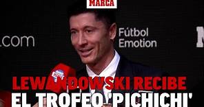Lewandowski recibe el trofeo 'Pichichi' como máximo goleador de la temporada pasada I MARCA