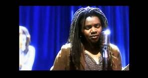 Tracy Chapman - Give Me One Reason (Official Music Video)