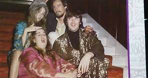 WORDS OF LOVE--THE MAMAS & THE PAPAS (NEW ENHANCED VERSION) 720P