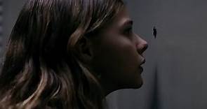 Trailer for Let Me In starring Chloe Grace Moretz