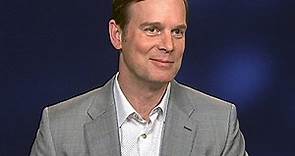 Peter Krause Explains Love Story in 'The Catch'