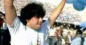 ILFF10/2006 "Amando A Maradona/Loving Maradona"