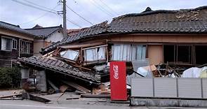 At least 8 dead after powerful earthquake strikes Japan, triggering tsunami warning