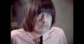 17 year-old Mick Fleetwood earliest known film - drumming with "The Cheynes" - 1965