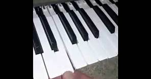 How to repair sticking synthesizer keyboard keys
