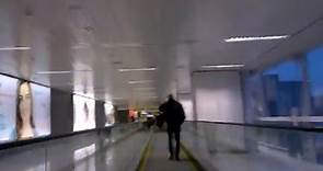 International Arrival at São Paulo-Guarulhos T3 - Walking to Immigration