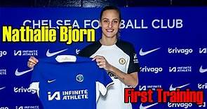 Nathalie Bjorn first training with Chelsea women #nathaliebjorn #training #chelseawomen #newsigning